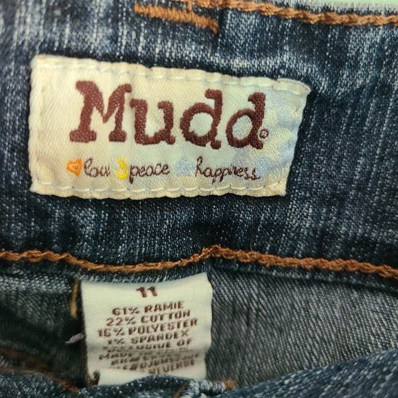 Mudd Jean Short Low Rise Shorts - Picture 4 of 9